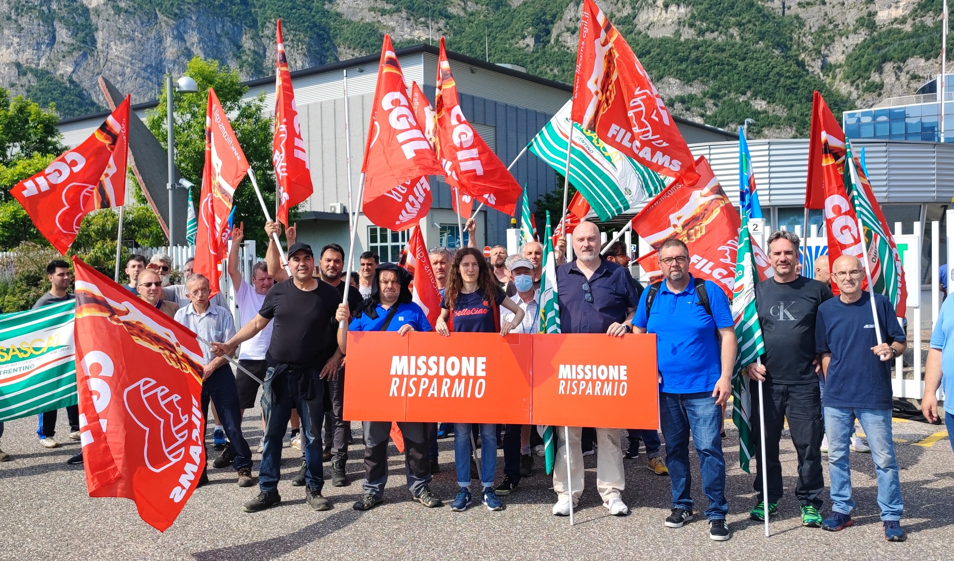 Sait, protesta dei lavoratori contro l’esternalizzazione del magazzino